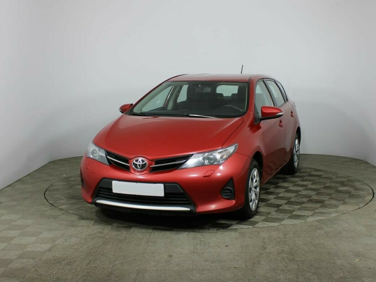 Toyota Auris, II [2012 - 2015]